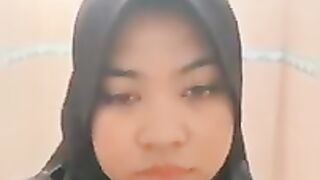 Jilbab tobrut beraksi