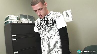 Sperm Bank Nurse Collects Jizz With Her Tits - Cassandra Calogera