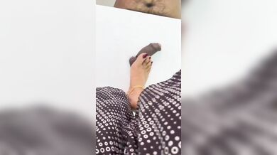 Mallu Mom feet crush