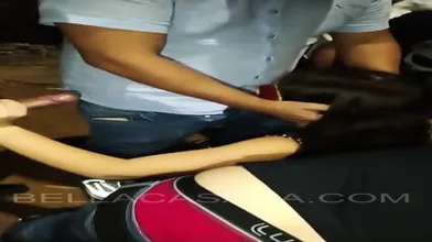 Esposa Es Invitada Por Unos Seguidores