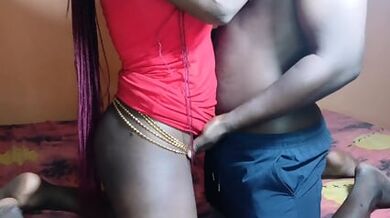 Une Jolie Ado Se Fait Baiser Par Un Vieux