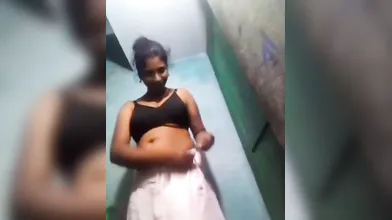 Gouthami sexy lanje removing Nighty and showing black sexy bra and full body
