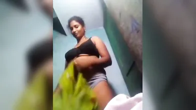 Gouthami sexy lanje removing Nighty and showing black sexy bra and full body