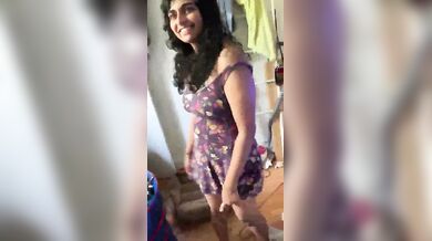 Indian NRI Girl Deep Blowjob