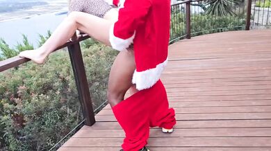 Casada Dando Pro Negao Vestido De Papai Noel