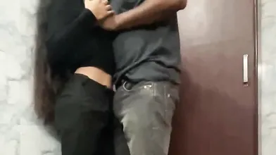 Delhi Bhabhi Fucked Lover