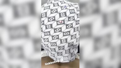 Kompilasi Mahasiswi Berhijab Kulum Kontol Pacar Dikampus