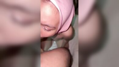 Tante Hijab Malay Maniak Sotong