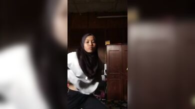 Koleksi Ain Ayunie Hijab Abg Colmek 1