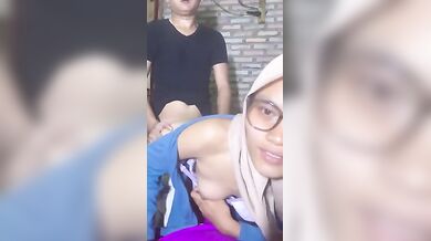 Ukhti Hijab Ngentot Anal Ngerekam Sendiri