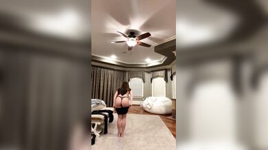Christina Khalil Sexy Dresses Try On Onlyfans Livestream