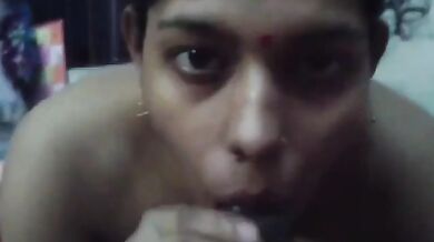 Desi Telugu Aunty Erotic Blowjob