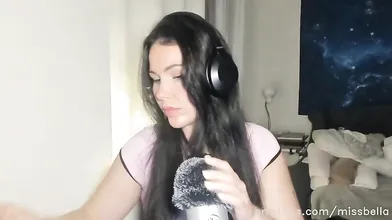 Beautiful brunette in sexy solo fingering masturbation 4 wmv