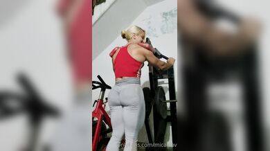 Chubby blonde brianna solo masturbation