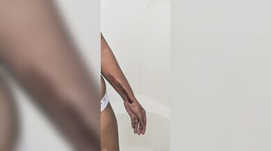 Tamil Wife chocolate bathing with hubby Full video