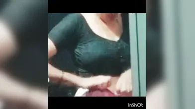 Balck bra bhabhi