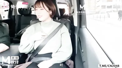 M 大奶妹