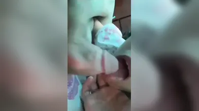 Novinha Gatinha Tomando Porra