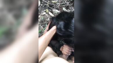 Morena Tomando Porra No Mato