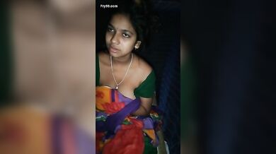 Tamil Girl Big Boobs Pressing