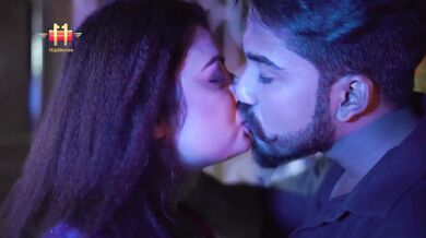 Indian Beautiful Bhabhi Likes Young Guy