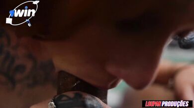 Redhead deep-throating off and humping with jizz in mouth, Dracarys.