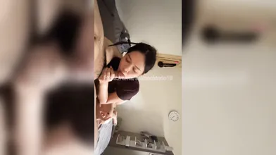 Bokep Mahasiswi Open BO Sama Om Gendut Suka DiSpongin