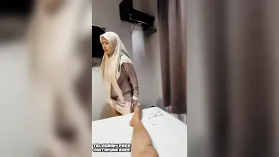 Hijab Jago Sepong