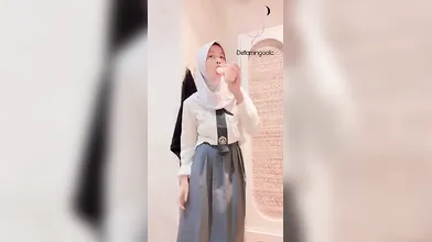 Bokep Indo Jilbab SMA Omek Dildo Mancur Full Durasi - Lara Frost