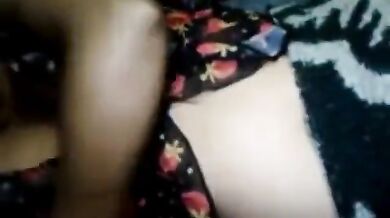 Muslim Auntie Blows Indian Hubby