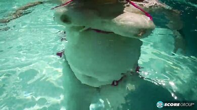 Underwater Floaters