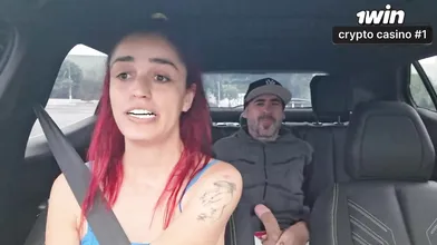 Motorista de aplicativo flagra passageiro se masturbando durante viagem.