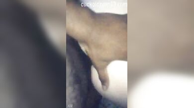 Sexy wife gets creampie from large BBC dick pp