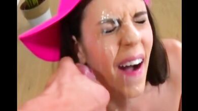 Amateur Latina Gets a Facial While Gaming