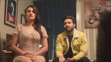 BHABHI KO CHATT PAR LE JA KAR CHODA - Ko Ko