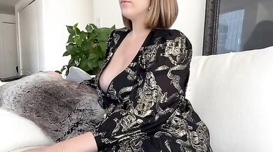 Nicolette Bloom - Horny Son Movie Night