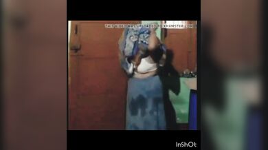 Bhabhi bra change