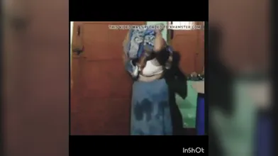 Bhabhi bra change