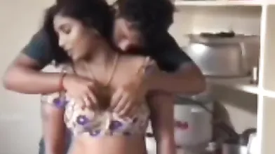 Gouthami reddy manthena removing blouse romance with servant in kitchen secretly