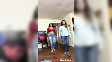 Desi Hot
