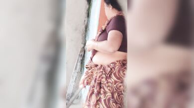 Tamil neighbour aunty