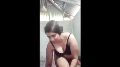 Chubby Girl Striptease Ki Boobs Dikhakar Tamil Sex Mms