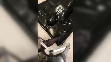 two women fetish latex asslicking and anal mff
