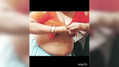 Spy mom boobs