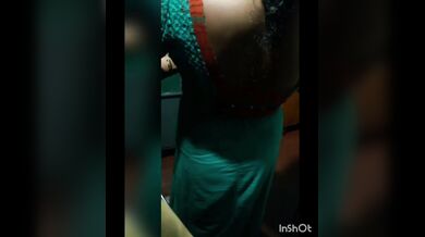 Mallu bhabhi with out dress