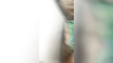 Ngewe keponakan dikamar