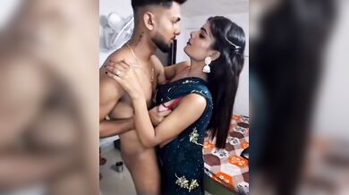 Desi Girlfriend Fucked Bf's Best Friend