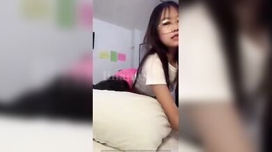 Cute Asian Girlfriend Fucking In Their First Sextape