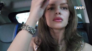 Horny dame milks off in taxi for public gonzo porn.