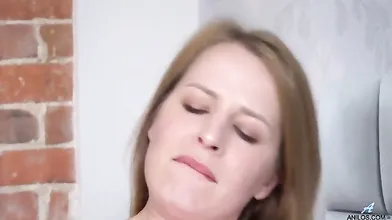 Plunging Cleavage